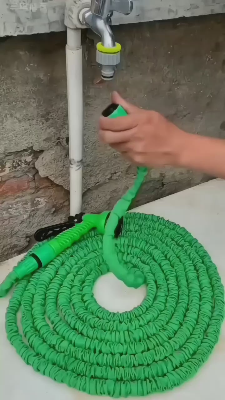 Expandable Garden Hose with Spray Nozzle